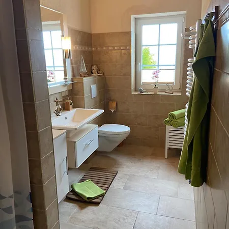 Ferienhaus Seeblick -marina Muecheln Geiseltalsee *