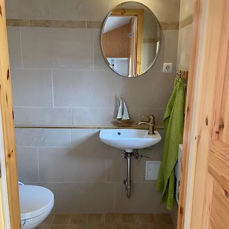 Hébergement de vacances Ferienhaus Seeblick -marina Muecheln Geiseltalsee *