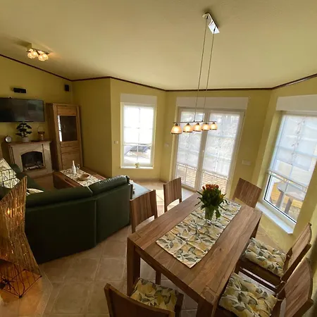 Ferienhaus Seeblick -marina Muecheln Geiseltalsee Hébergement de vacances Mucheln