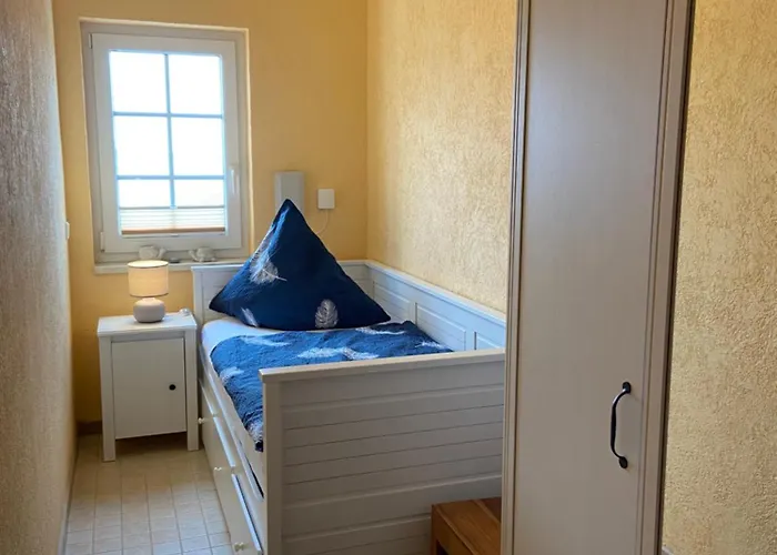 Dom wakacyjny Ferienhaus Seeblick -marina Muecheln Geiseltalsee