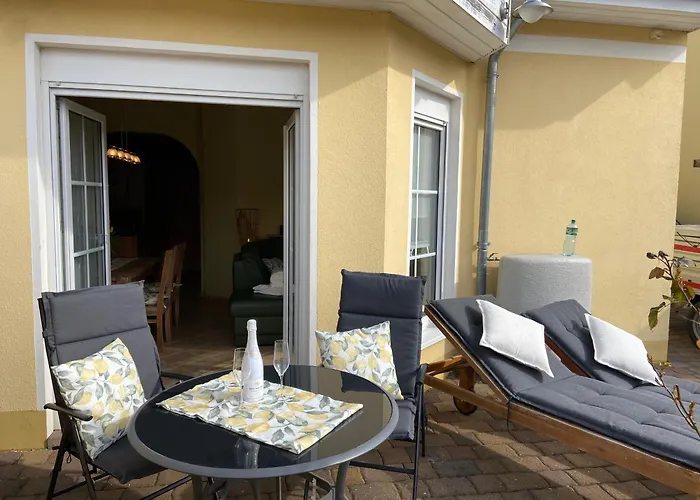 Dom wakacyjny Ferienhaus Seeblick -marina Muecheln Geiseltalsee